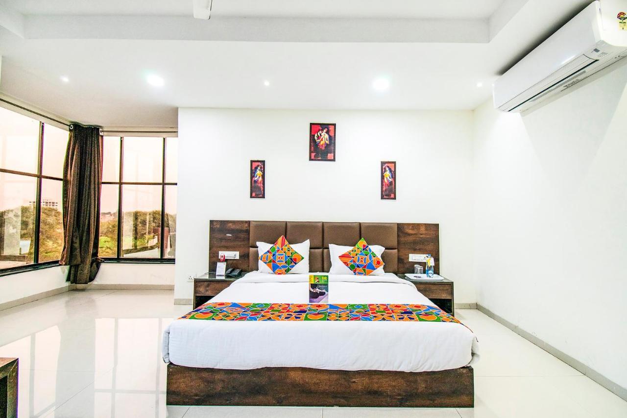 Fabhotel Amrit Greens Indore Airport Extérieur photo